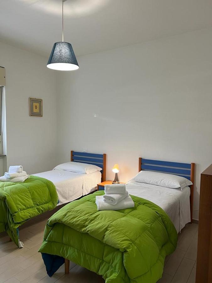 Apartamento La Torretta LʼAquila Exterior foto