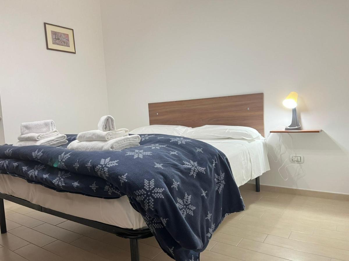 Apartamento La Torretta LʼAquila Exterior foto